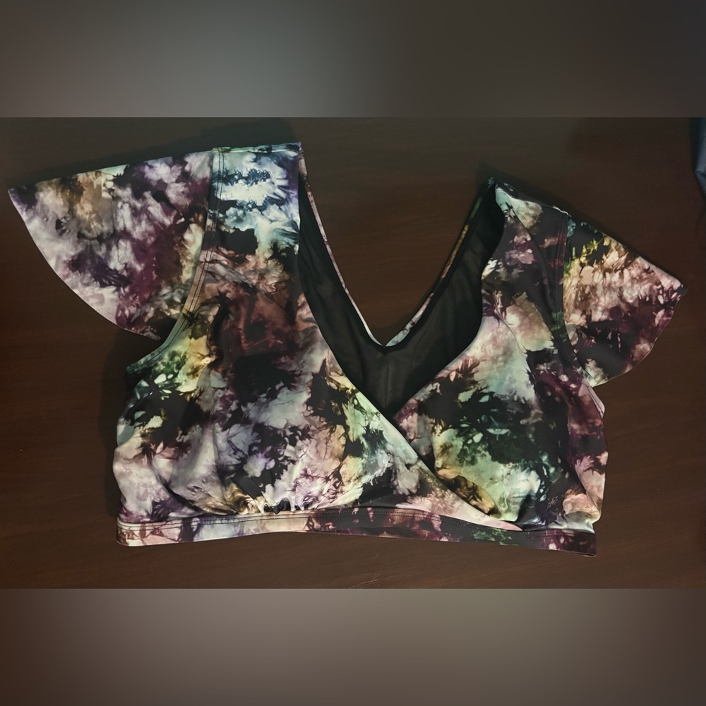 Torrid Womens Sz 1 Tie Dye Swim Top Flutter Sleeve V-Neck Lined Cup Purple 14/16